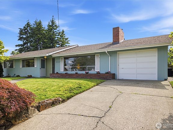 5th image of 812 Alvord Avenue N