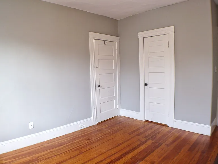 22-24 Bolivia St — Photo 7