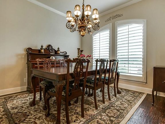 4th image of 6918 Thistlewood Ln