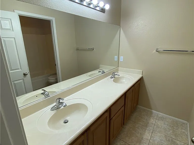 3589 Bella Valencia Ct #0 — Photo 15