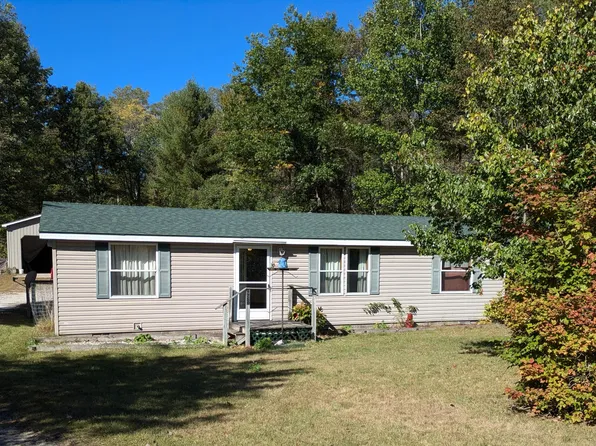 9750 County Road 489, Atlanta, MI 49709