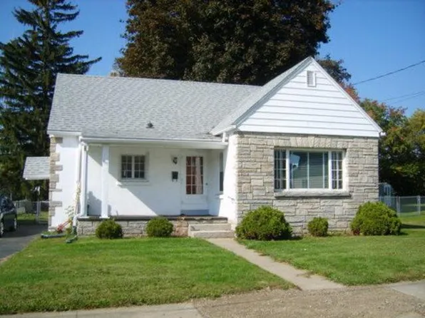 217 Fuller Ave, Corning, NY 14830