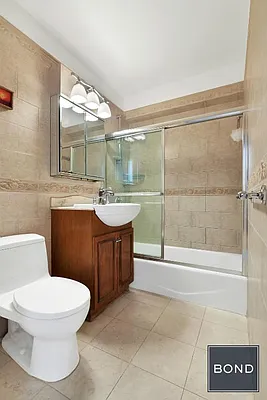 Sold by Bond New York | media 10