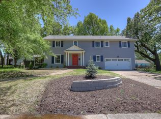 1250 Crest Dr, Joplin, MO 64801