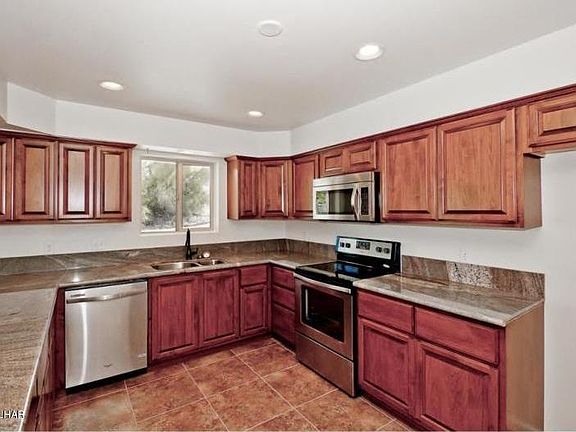 5th image of 186 Olive Ln