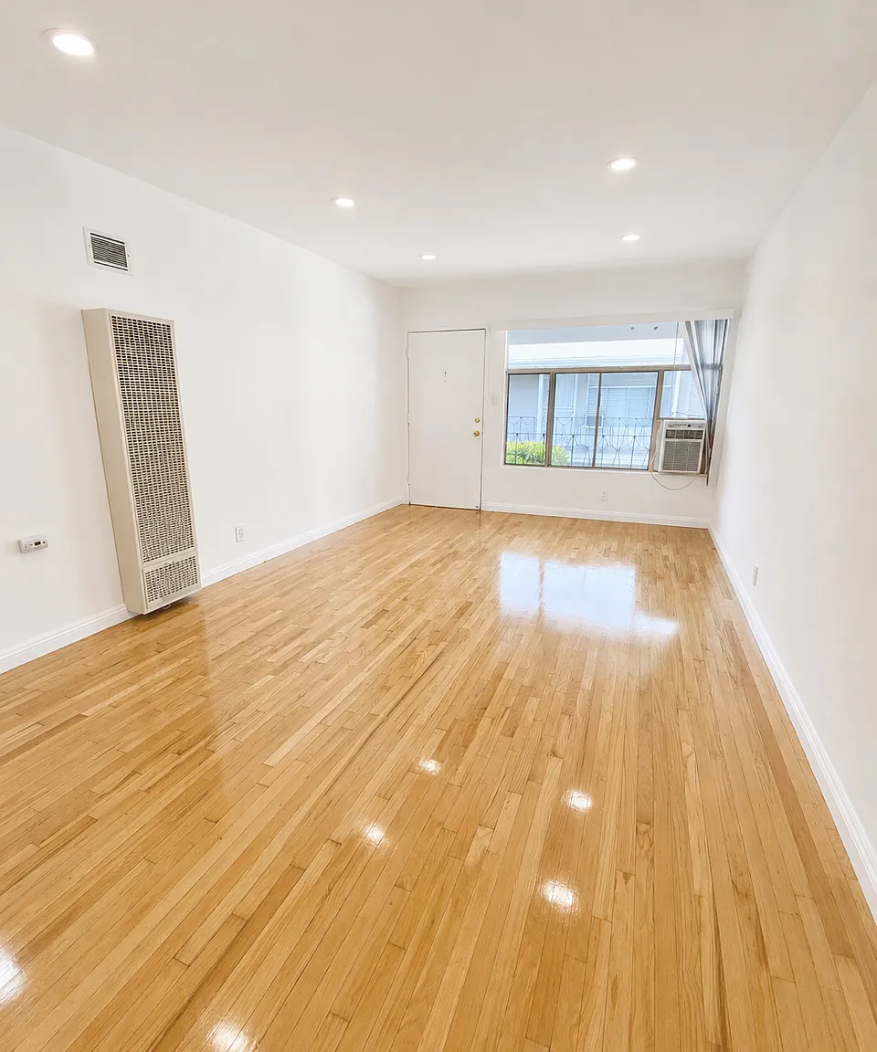 1 bed, $2,050 — Photo 3