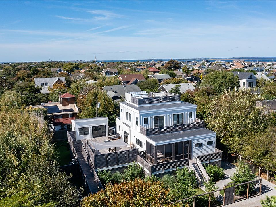1st image of 31 Atlantic Avenue