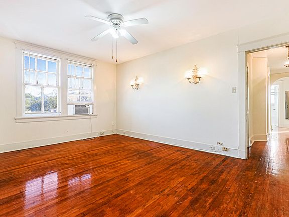 2nd image of 1507 Napoleon Ave APT 8