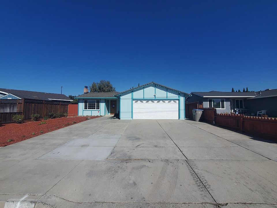 1st image of 83 Shenado Pl