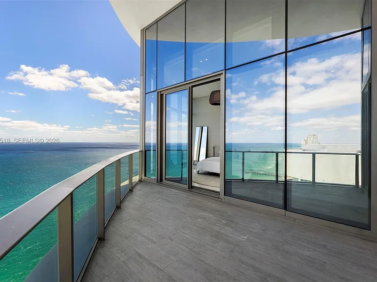 15701 Collins Ave #4701 — Photo 5