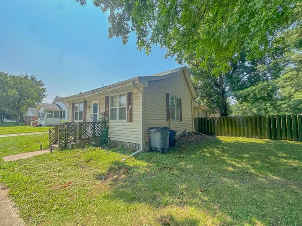 605 N Jackson St, Pittsfield, IL 62363