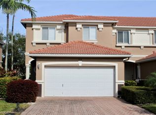 9538 Roundstone Cir, Fort Myers, FL 33967