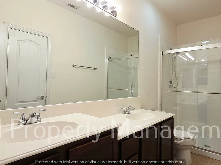 3676 Vienna St — Photo 21