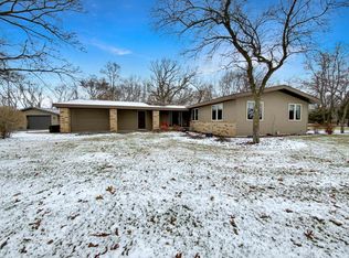 4451 Meadow Ln, Amherst, WI 54406