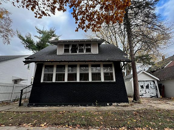 2nd image of 848 Dallas Ave SE