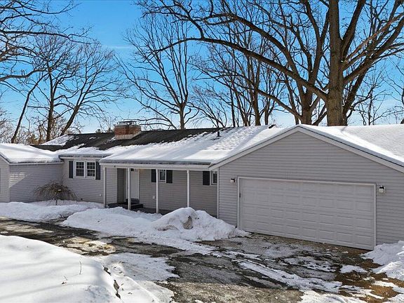 2nd image of 12 Laurel Road