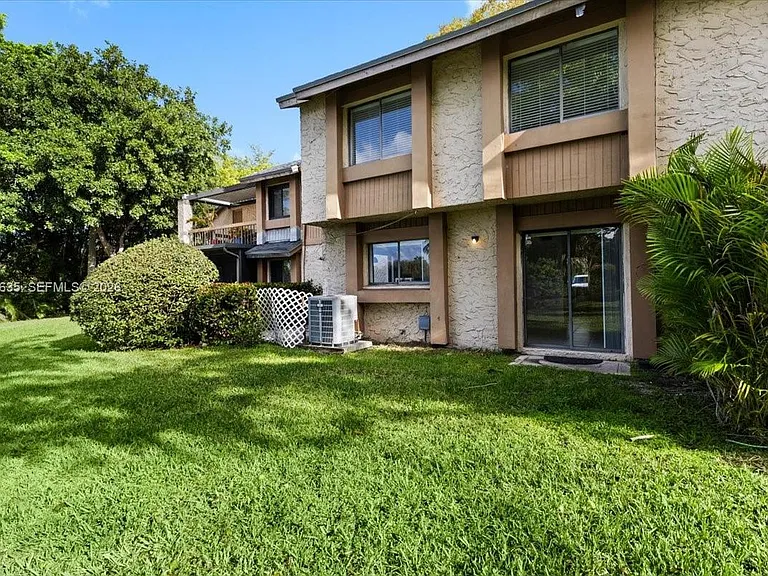181 Wimbledon Lake Dr #181 — Photo 28