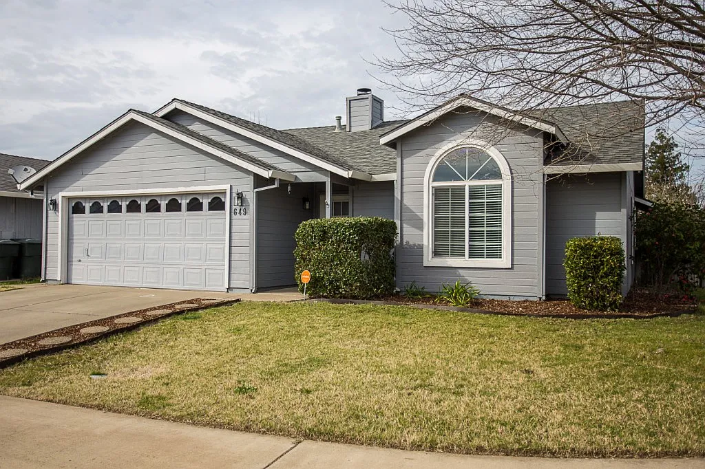 649 Coral Sun Ct photo 1