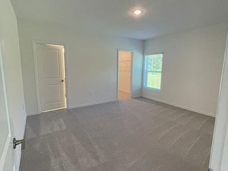 176 Citrine Loop — Photo 3