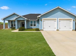 130 Coyote Ridge Dr, Cedar Creek, TX 78612