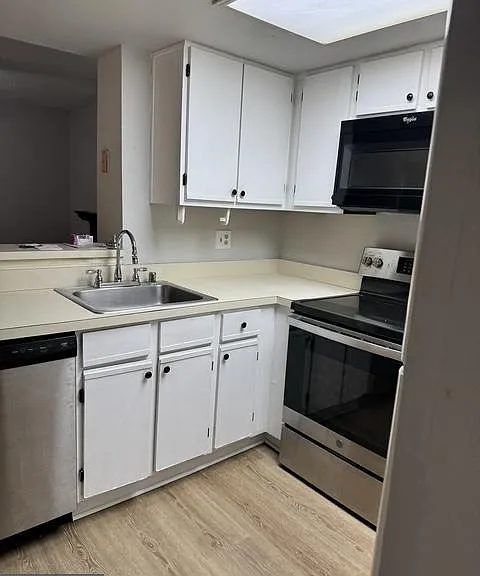 14013 Vista Dr #43A — Photo 8