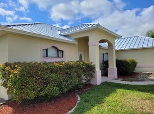 3701 SE 4th Ave, Cape Coral, FL 33904