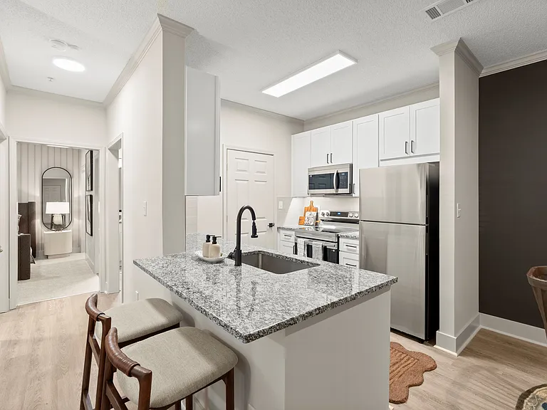 The Pointe at Stockbridge — Photo 14