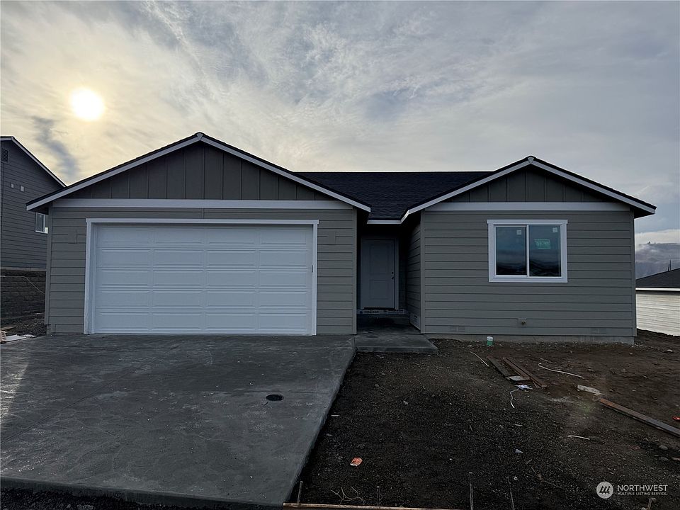1st image of 2330 SE Noah Street