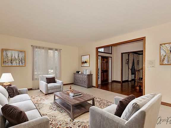2nd image of 5917 Tomlinson Dr