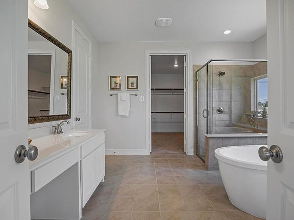 3rd image of 5401 Snowberry Dr