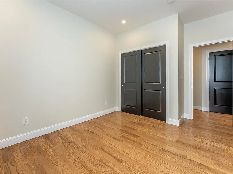 253 Hancock Ave #2 — Photo 48
