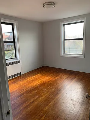 Rented by Gutman Management Co Inc | media 30