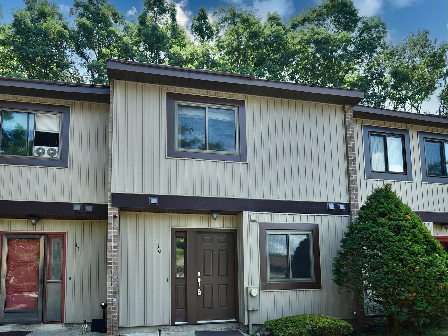 130 Point Of Woods Drive, Albany, NY 12203 Zillow