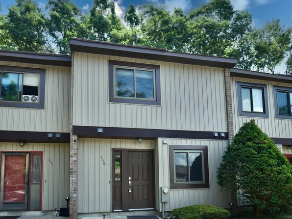 130 Point Of Woods Drive, Albany, NY 12203