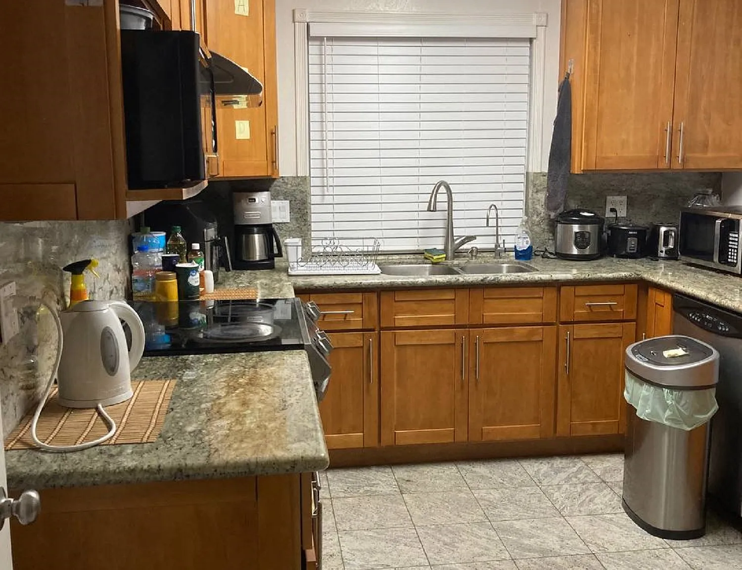 3 bed, $1,390 — Photo 3
