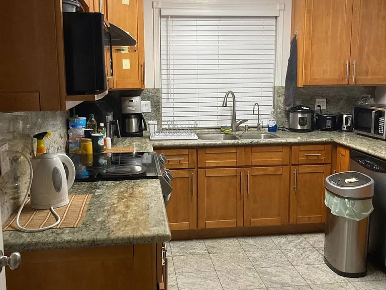154 Flame Dr #3 — Photo 3