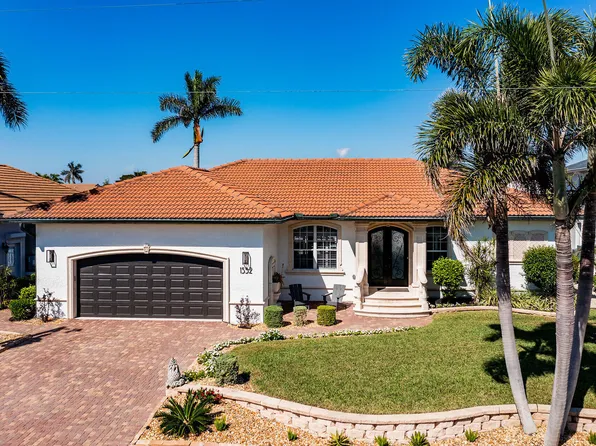 1532 Buccaneer Ct, Marco Island, FL 34145