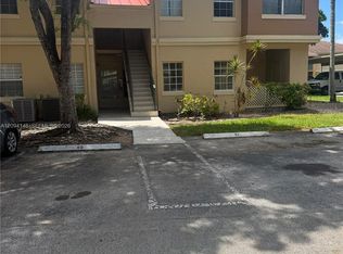 18310 NW 68th Ave APT F, Hialeah, FL 33015