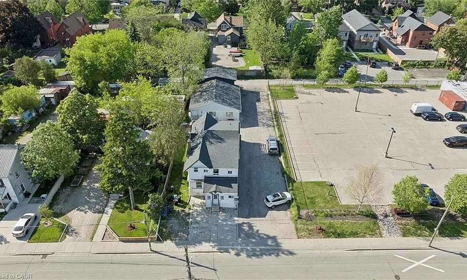 1st image of 202 Breithaupt St
