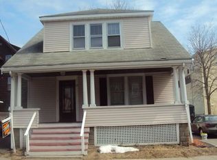 29 Cedar St, Lynn, MA 01905