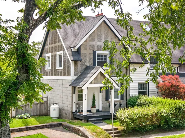 5544 Merkel Pl, Halifax, NS B3K 2H8