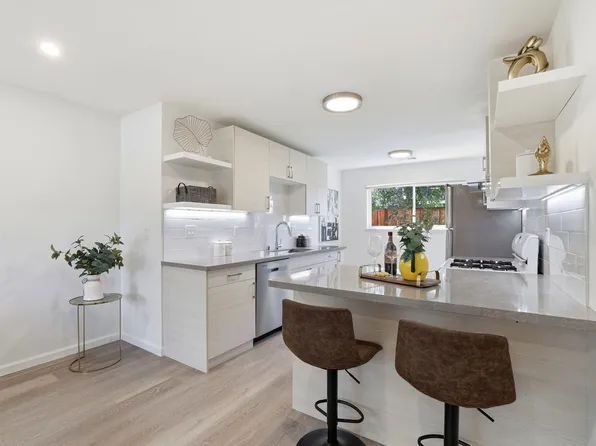 111 Nancy Ct, Mountain View, CA 94041