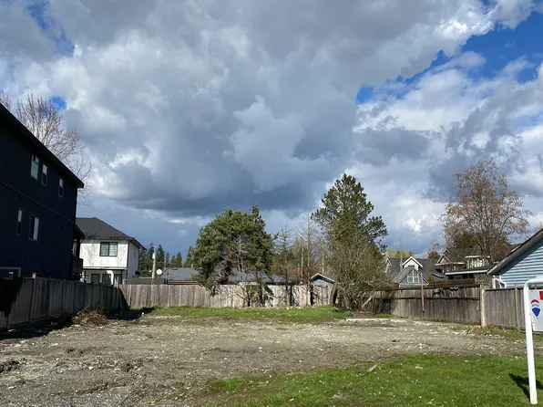 17955 56a Ave, Surrey, BC V3S 5H4