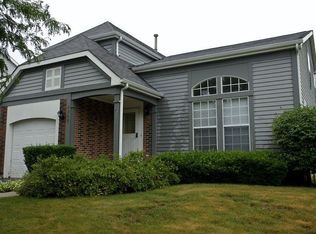 6265 Eagle Ridge Dr, Gurnee, IL 60031