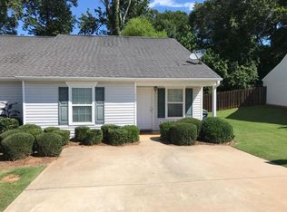 1729 Summerwoods Ln, Griffin, GA