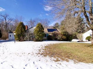 78 Meadow Rd, East Longmeadow, MA 01028