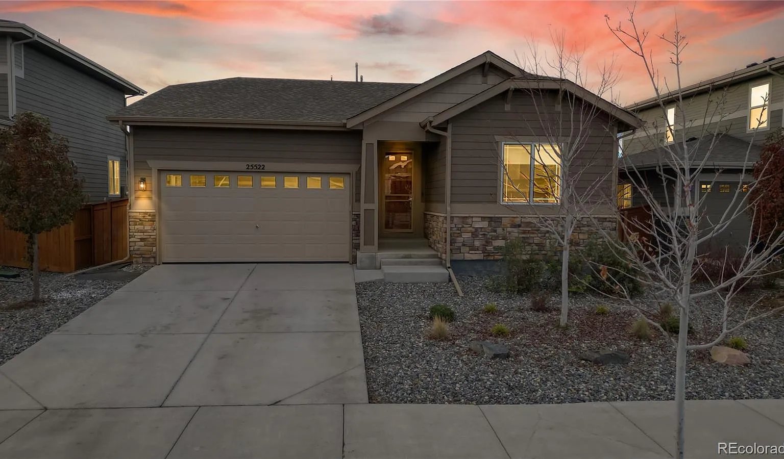 3 bed, 1423 sqft, $3,100 — Photo 1