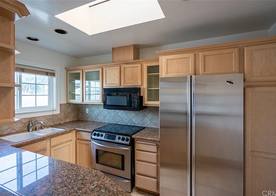 1st image of 1138 12th St APT 9