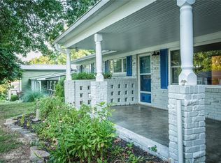 434 W Hawthorn St, Fayetteville, AR 72701