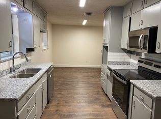 2829 Larkin Ave, Fort Worth, TX 76133